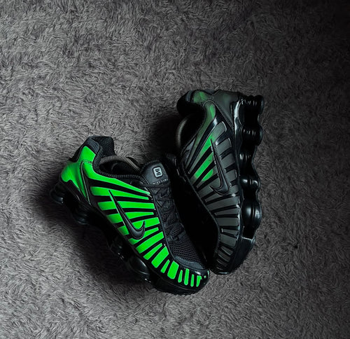 Basket nike shox thermoreactive