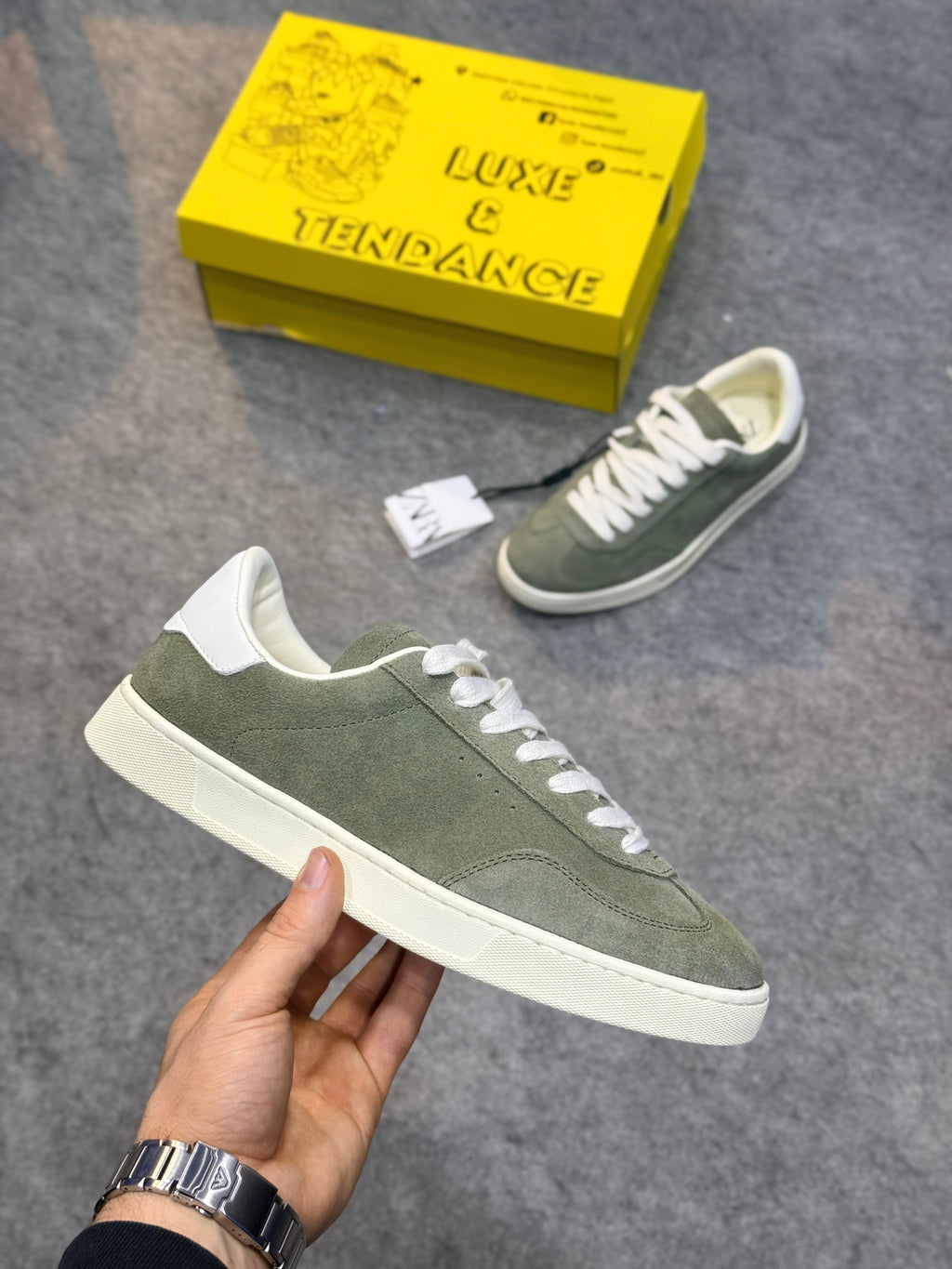 Basket zarra original blanc et vert kaki