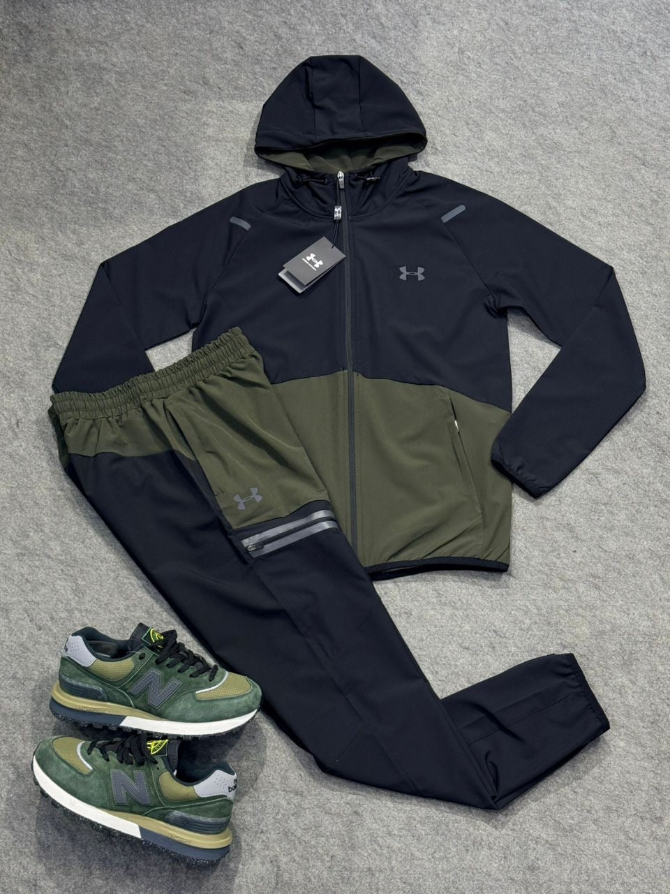 Ensemble under armour