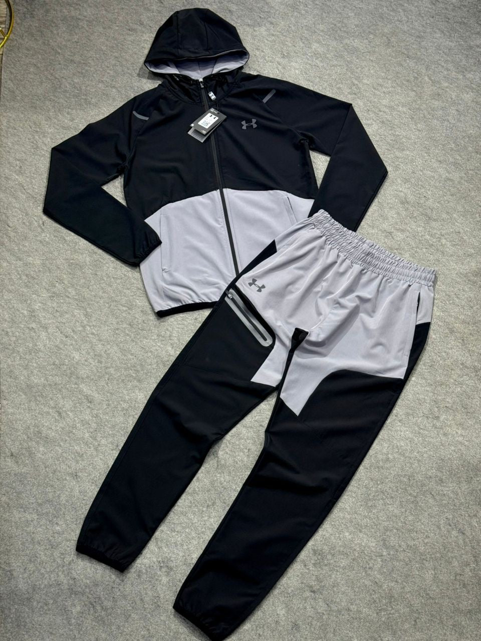 Ensemble under armour