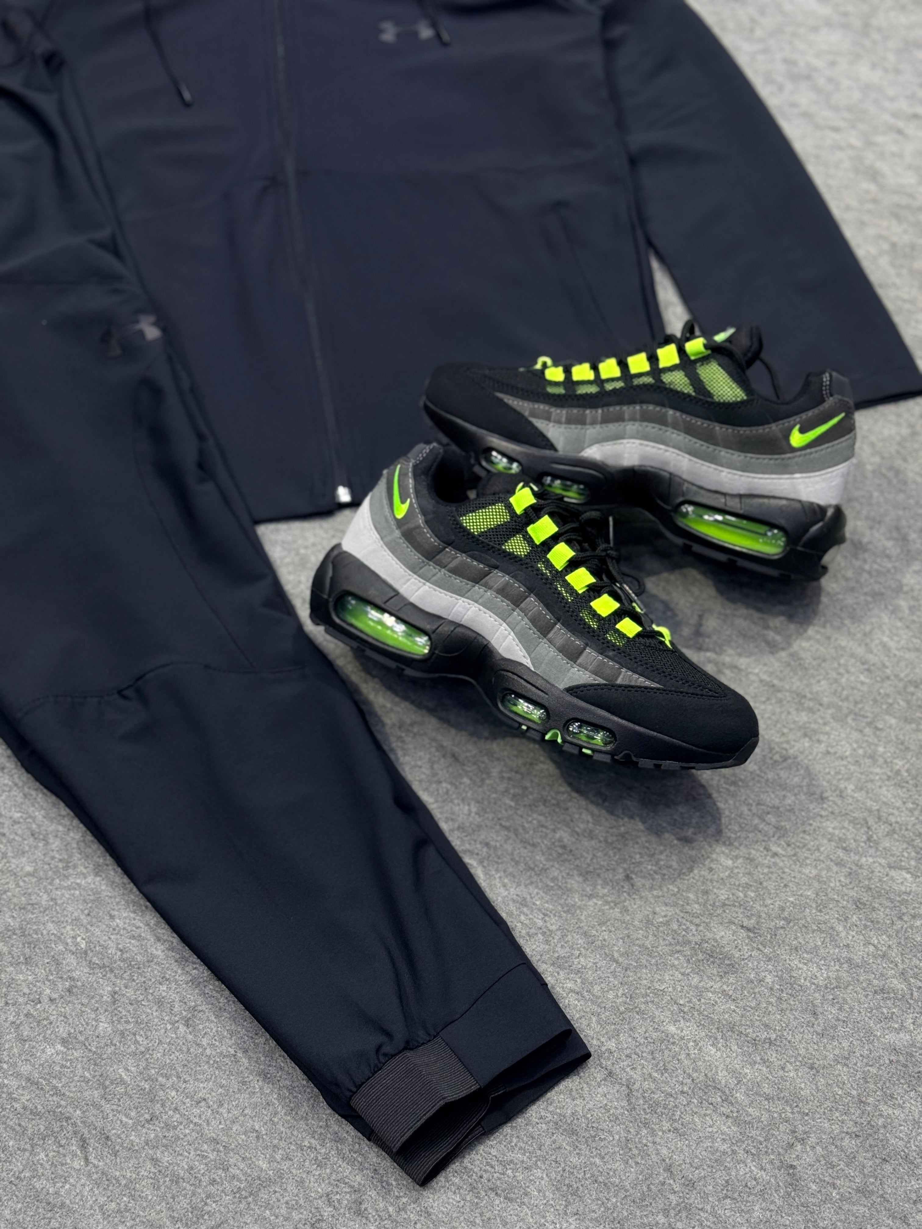 Ensemble under armour